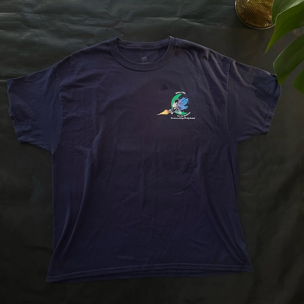 Navy vintage tee
